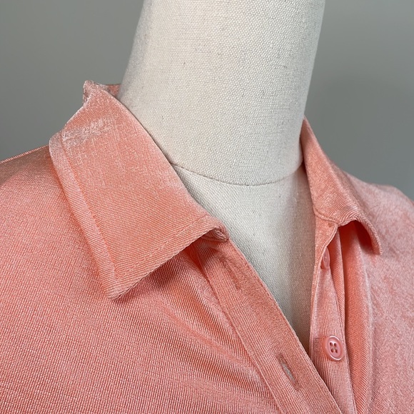 SPORTSGIRL Sz S metallic peach cropped button up short sleeved top - Picture 3 of 12